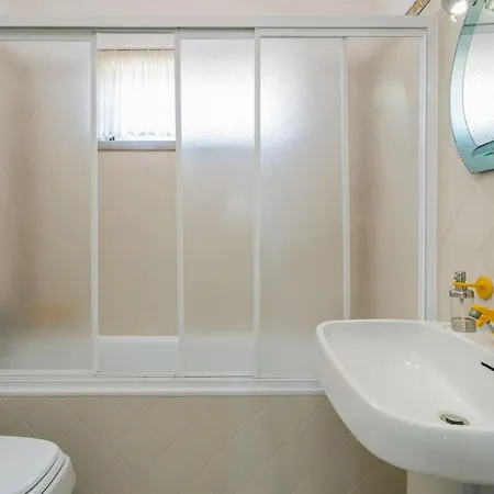 Castelinho - Pool - - Free Wifi - Air Con Albufeira