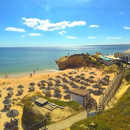 Castelinho - Pool - - Free Wifi - Air Con