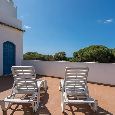 Apartment Castelinho - Pool - - Free Wifi - Air Con