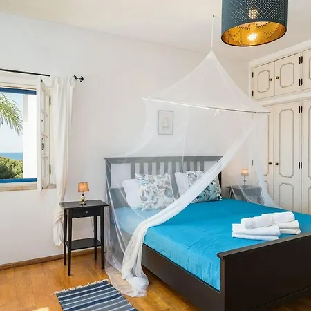 Appartement Castelinho - Pool - Beach - Free Wifi - Air Con *