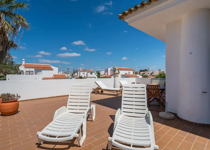 Appartement Castelinho - Pool - Beach - Free Wifi - Air Con Albufeira